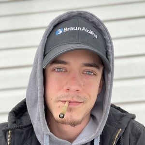 Meet your Posher, Joseph